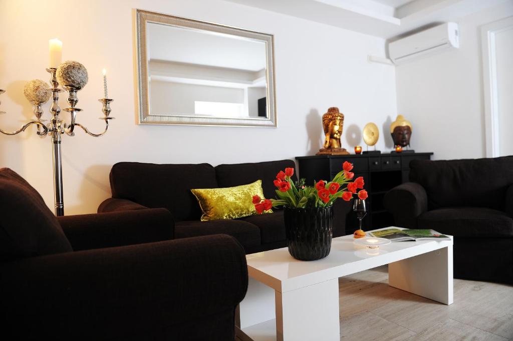 Garni Hotel Azur Ljubljana Eksteriør billede